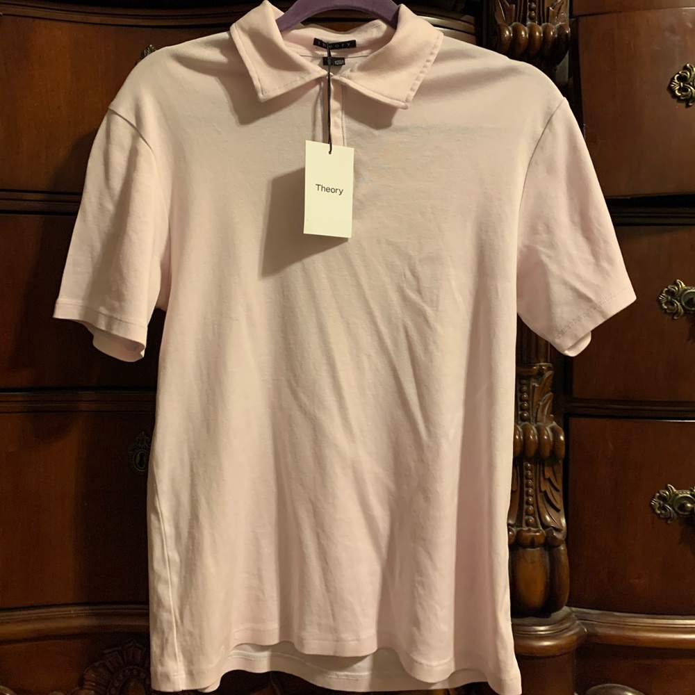 NWT THEORY SHORT SLEEVE TOP! CLOSET STAPLE!